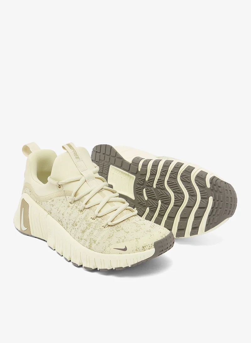 Nike  Free Metcon 6 Se for Women | Best Price UAE